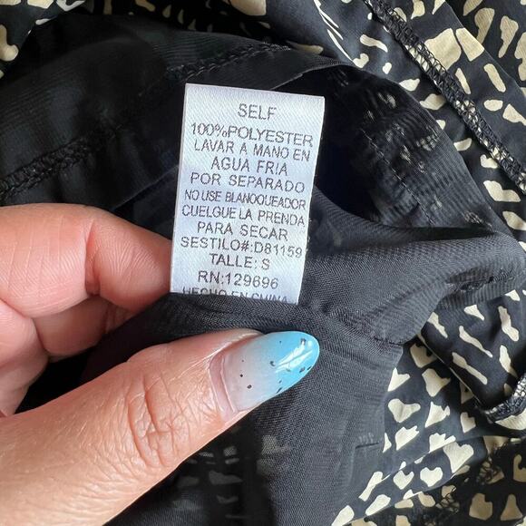 Lovposh Women's Geometric Bow Mini Dress - Tan Black - Small Feminine 70s - Picture 7 of 11